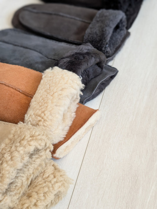Sheepskin Split Seam Mitten